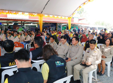 ลงพื้นที่ตรวจเยี่ยมและติดตามการดำเนินงานของศูนย์เรียนรู้การปลูกส้มโอทับทิมสยามบ้านแสงวิมานตำบลคลองน้อย อำเภอปากพนัง จังหวัดนครศรีธรรมราช โดยนายชวกิจจ์ สุวรรณคีรี รองผู้ว่าราชการจังหวัดนครศรีธรรมราช กล่าวต้อนรับพร้อมนายวิศิษฐ์ ศรีสุวรรณ์ อธิบดีกรมส่งเสริม ... พารามิเตอร์รูปภาพ 50